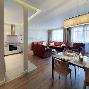 wypoczynkowa-lux-comfy-apartments.sopothotels.com/