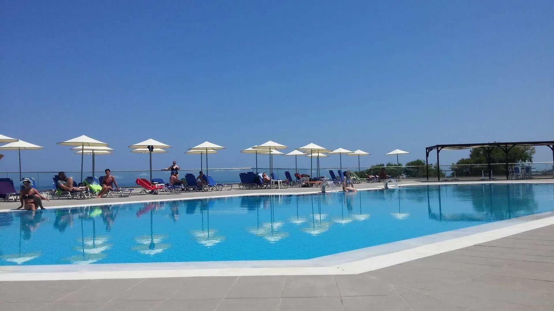 Themis Beach Hotel Kokkini Hani 4*,